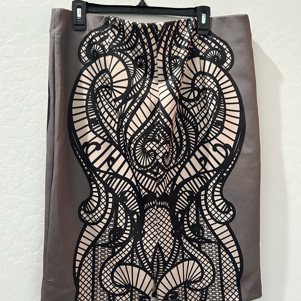 ECI Black and Tan Patterned Pencil Skirt